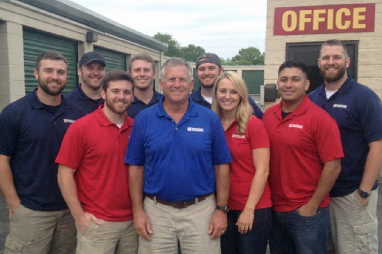 Water damage restoration professionals in New Brunswick, NJ